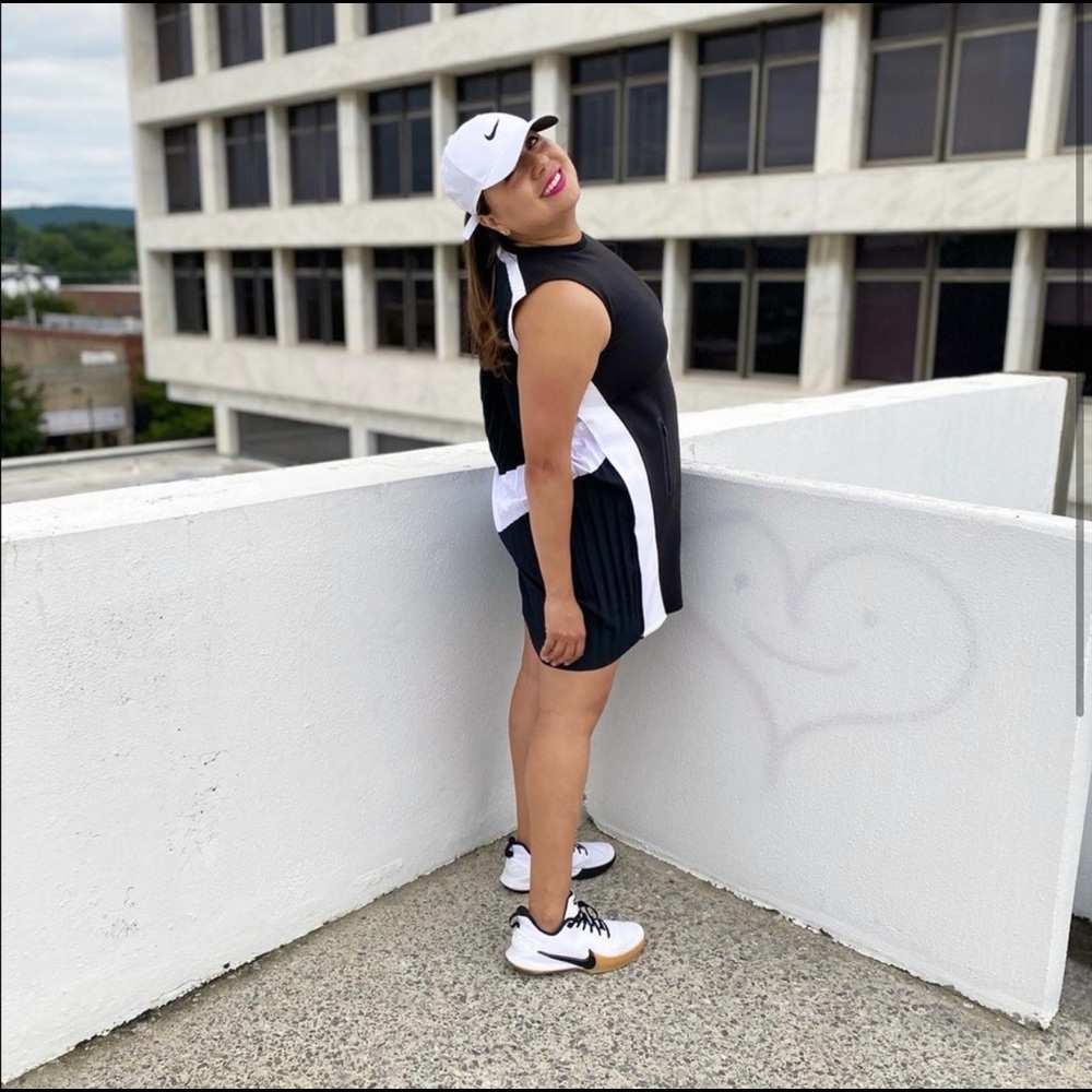 UAS | Under Armour Athletic Dress, Size Small, Black & White w/pockets